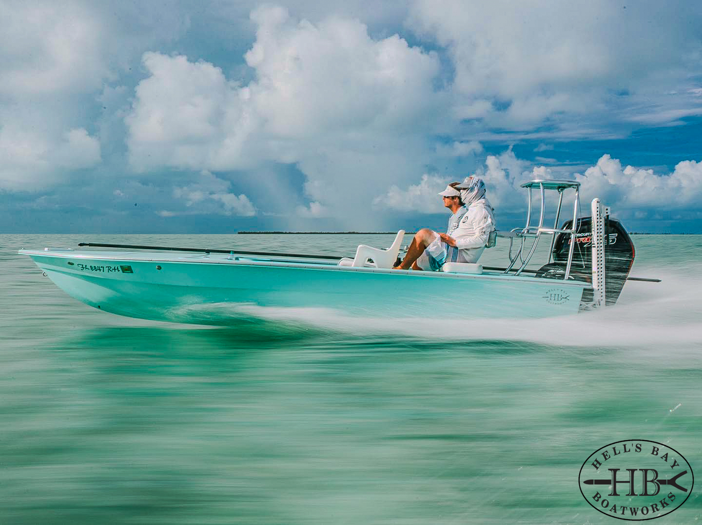 Side console Marquesa running the Flats